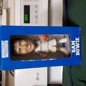 Sam Bowie bobblehead
